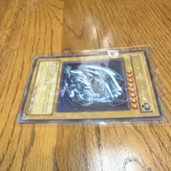 Konami Blue-Eyes White Dragon SDK-001 Ultra Rare Holo Unlimited English - Image 4