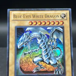 Blue Eyes White Dragon LC01-EN004 Limited Edition Ultra Rare Yugioh Card - Image 3
