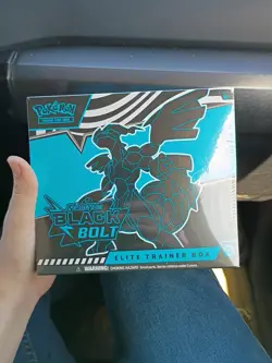 Pokemon TCG Black Bolt and White Flare ETBs And Bundle - Image 2