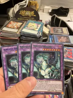 3X Amulet Dragondlcs Blue,green,green 1st Edition Dlcs - Image 1