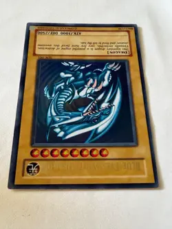 Blue Eyes White Dragon SDK-001 Ultra Playset Lightly Played - Image 3