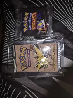 Pokemon Card FOIL Fossil Zapdos Booster Pack Sealed Unopened & Original Sticker - Image 1