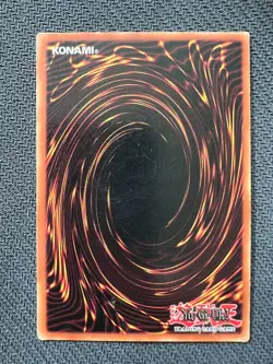 Yugioh Gearfried the Iron Knight Unlimited Edition Super Rare PSV-101 LP - Image 2