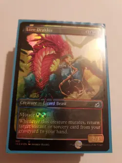1x Lore Drakkis | FOIL Showcase | Ikoria Lair of Behemoths | MTG Magic Cards - Image 1