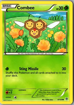 Combee 4/135 Common Plasma Storm LP Pokemon Card - Image 1