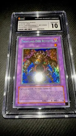 Thousand Eyes Restrict - MC1-EN004 - CGC 10 - Holo Bleeding - Yu-Gi-Oh! - Image 2