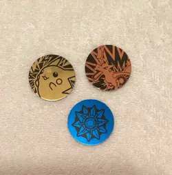 Vtg Lot of 3 Official Pokemon Hologram Coins Pikachu Stamie Aerodactyl Wizards - Image 2