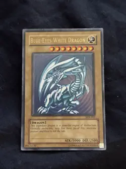 Yu-Gi-Oh! Konami Blue-Eyes White Dragon Ultra Rare SDK-001 Unlimited English #20 - Image 1