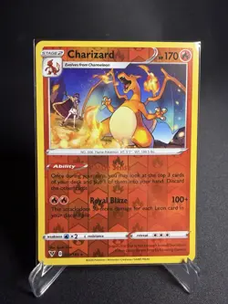 Pokemon TCG Charizard 025/185 SWSH04: Vivid Voltage Rare Near Mint - Image 1