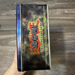 Yugioh 2003 XYZ Dragon Cannon (EMPTY) Collector's Tin Kaiba & 200+ Vintage Card - Image 3