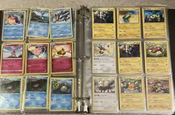 Pokemon Binder with huge lot of Pokemon Cards , 200+ Cards - Image 5