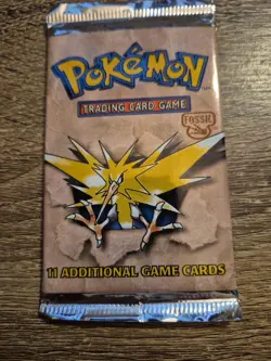 Pokemon Fossil Booster Pack UNWEIGHED Zapdos Artwork 1999 English WOC06071 - Image 1
