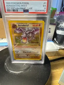 1999 POKEMON FOSSIL 1ST EDITION-PRERELEASE #1 AERODACTYL-HOLO PSA 5 - Image 1