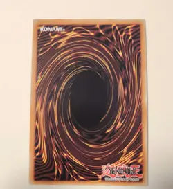 Yugioh! Dark Magician (8th Art) Quarter Century Secret Rare Stampede RA04-EN106 - Image 4