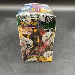 Pokemon TCG SWSH Evolving Skies Booster Box Sealed w/ Acrylic Case - Image 3