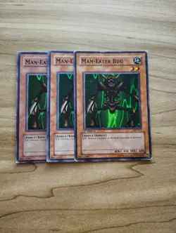 Yu-Gi-Oh! - Man-Eater Bug 3X - Complete Playset - Image 1