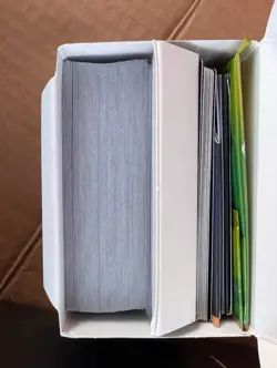 Magic: The Gathering Streets of New Capenna Commander Deck – Obscura Operation - Image 2