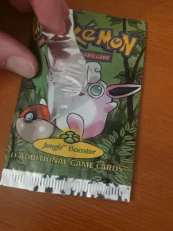 Charizard EMPTY Base Set Pokemon Booster Pack + Jungle & Topps - Image 3