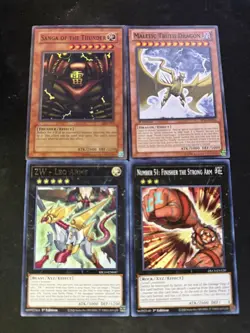 Yu-Gi-Oh Binder Collection Of multiple cards. - Image 5