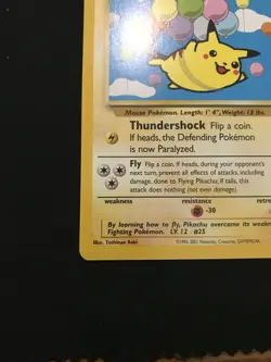Pokemon English TCG Flying Pikachu 25 Black Star Promo WOTC NM - Image 3