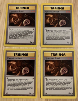 4 X Pokemon Trainer Mysterious Fossil Base Set Card 62/62 NM - Image 1