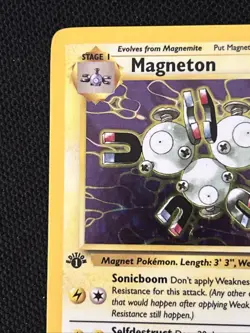 Pokemon Magneton 11/62 Fossil Holo NM-LP - Image 3