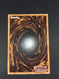 Blue-Eyes White Dragon SDK-001 Starter Deck Kaiba Unlimited Print Yugioh - Image 5