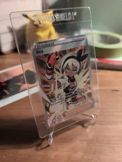 Bea Full Art Trainer From Astral Radiance TG25/TG30. Near Mint Card. - Image 3