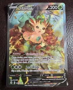 Pokemon TCG Leafeon v Alternate Art Holo Ultra Rare Card Evolving Skies 167/203 - Image 1