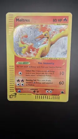 Moltres H20/H32 — HP — Skyridge [WotC] — Vintage Holo Rare Pokemon Card - Image 1
