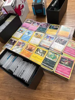 Pokemon Cards Bulk Lot 1000 Cards - ENGLISH Commons and Uncommons No Energies - Image 1