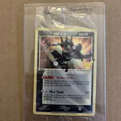 Pokemon TCG Greninja Gold Star SWSH144 25th Celebrations SEALED - Image 1