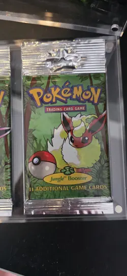 3x Pokemon Jungle Unlimited Booster Pack Sealed Wizards of the Coast Long Crimp - Image 3