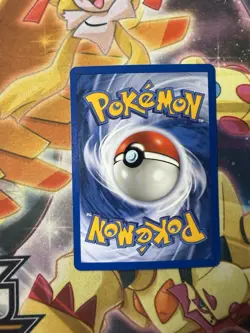 Rainbow Energy 17/82 Team Rocket Holo Pokemon TCG SWIRL NM - Image 4
