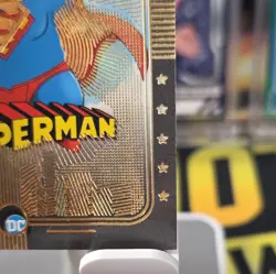 Superman (Pikachu) #E39 - Gold Holo - Heros & Villains Flash Edition Pokemon🤩🚨 - Image 3