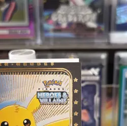 Superman (Pikachu) #E39 - Gold Holo - Heros & Villains Flash Edition Pokemon🤩🚨 - Image 4