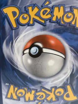 Pokemon TCG Charizard Generations: Radiant Collection Holofoil RC5/RC32 - Image 3