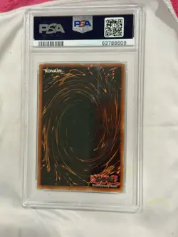 Yugioh Blue-Eyes White Dragon SDK-001 Ultra Rare PSA 2 - Image 3