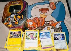Pokemon Cards Bulk Bundle 310+ SW&SH era cards, including Evolving Skies, EN - Image 3