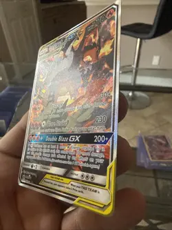 Reshiram & Charizard GX SM201 Pokemon Sun & Moon Promo Ultra Rare Card NM - Image 2