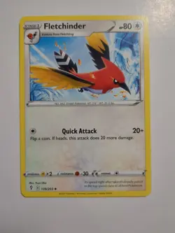 Fletchinder 139/203 2021 Pokemon Evolving Skies - Image 1