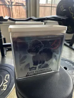 SILVER TEMPEST POKEMON ETB SEALED WITH ACRYLIC CASE INCLUDED - Image 1