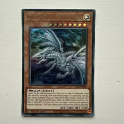 Yu-Gi-Oh! LDS2-EN008 Blue-Eyes Alternative White Dragon, Ultra, LP, GOLD TEXT - Image 1