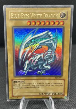 Vintage 1996 Yu-Gi-Oh! Blue-Eyes White Dragon SDK-001 - Rare Unlimited - VG - Image 1