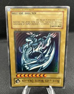 Vintage 1996 Yu-Gi-Oh! Blue-Eyes White Dragon SDK-001 - Rare Unlimited - VG - Image 3