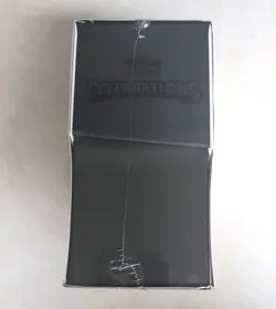 Brand New Pokemon TCG: 25th Anniversary Celebrations Elite Trainer Box (2021) - Image 4