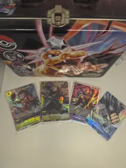 Lotto Carte One Piece TCG Holo/Rare Zoro-Doflamingo-Monkey D.Luffy-Monkey D.Garp - Image 4