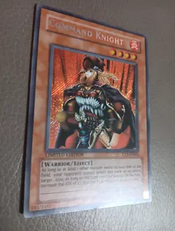 Yugioh - Command Knight CT1-EN003 Limited - 2004 Collectors Tin - Image 3