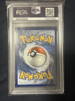 2021 POKEMON SWSH GLACEON VMAX EVOLVING SKIES FULL ART HOLO 041/203 PSA 10 - Image 2