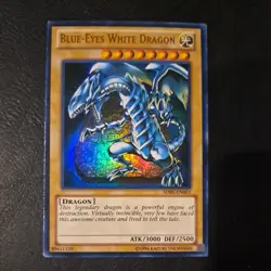 Yugioh Blue-Eyes White Dragon SDBE-EN001 Ultra Rare - Image 1